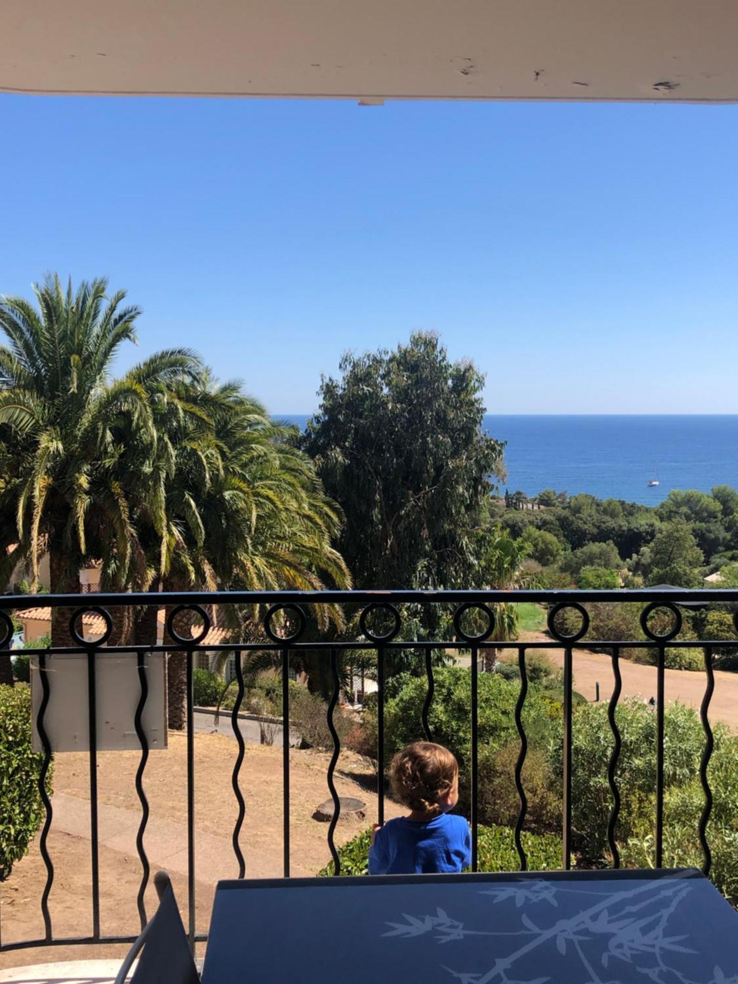 Cap Esterel Vue Mer Et Climatise Saint-Raphaël Exterior foto